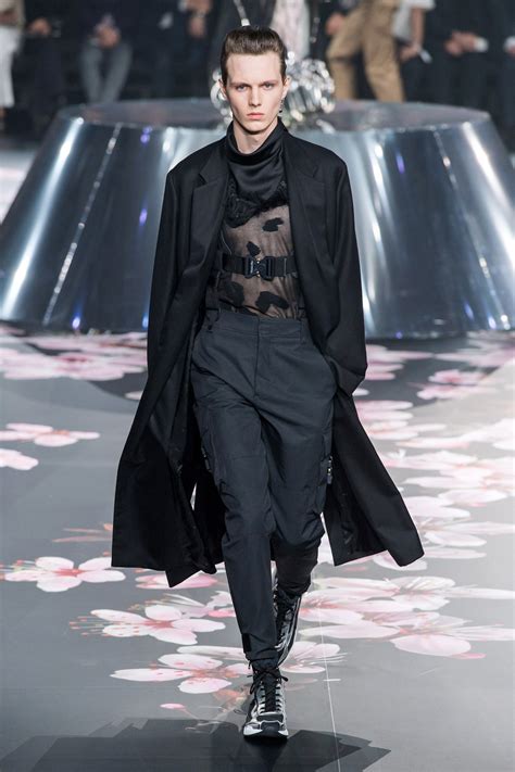 dior mens look 1 pre fall 2019|dior men's runway.